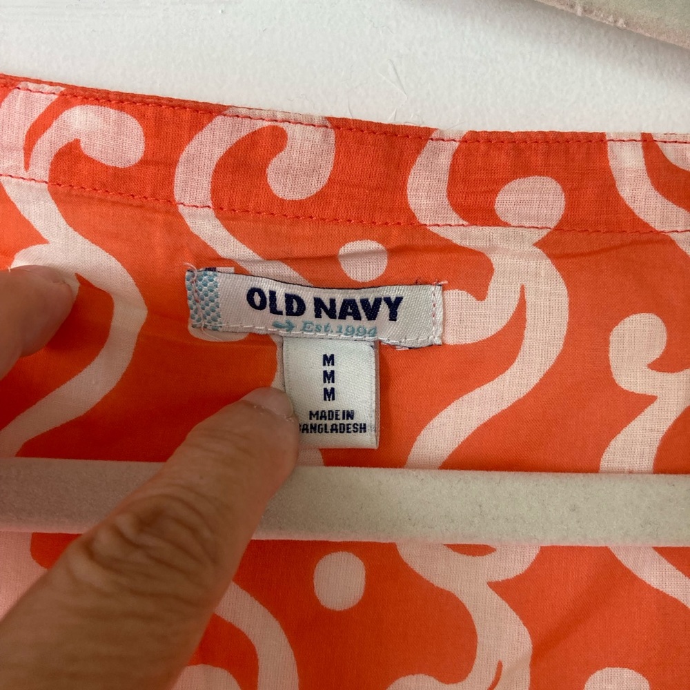 Old Navy blouse